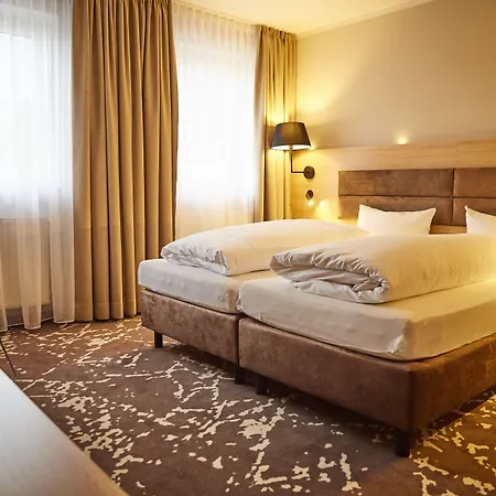 Erber Hotel 3*