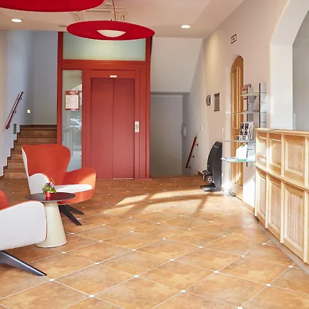 Erber Hotel 3*